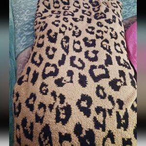 Leopard Print Blanket Barefoot Dreams